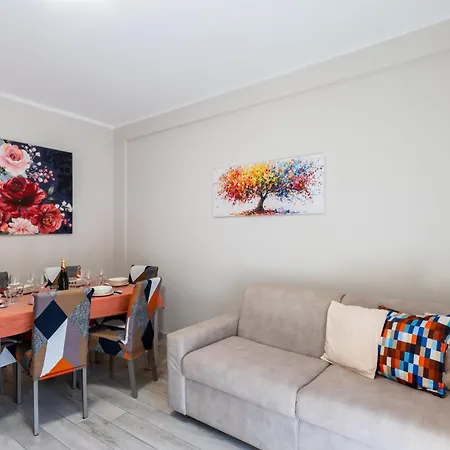דירה Guesthost - Cozy Flat Near Concattedrale San Siro סנרמו